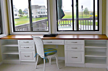 <p>Custom built-in cabinets, cubbies, dividers, and storage drawers are our specialty areas, and we work with you to ensure that home and office storage is created to fit your demanding needs or work. Decorative doors, LED lighting, and a wide array of countertop options add flair and personality to your surroundings.</p>

<p><strong>Whether it's a small niche or a large home office, we will create a modern cabinet storage system that helps keep your home organized and free from clutter.</strong></p>